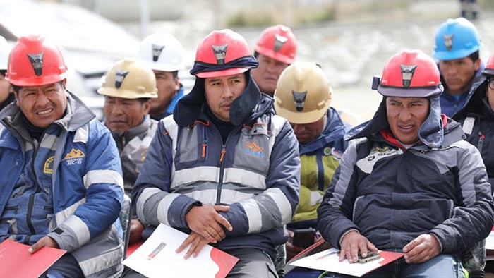 Reinfo: mineros informales logran que gobierno ceda para inscripción